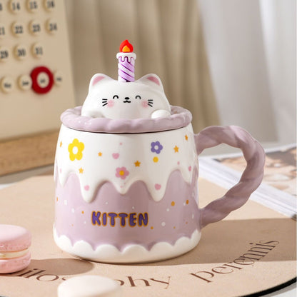Ceramic Melting Cake Mug with a soft frosting-drip body