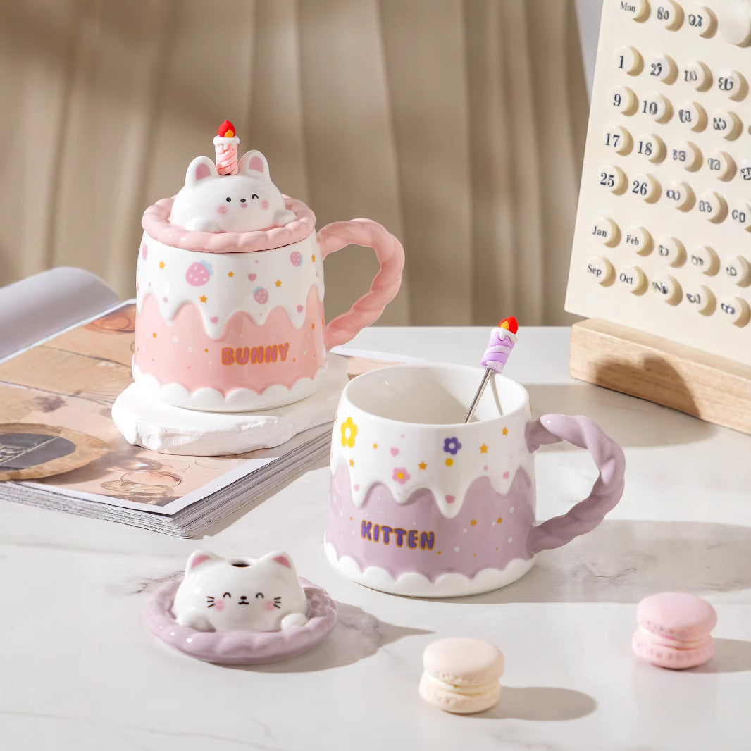 Melting Cake Mug shown with candle spoon and animal lid